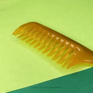 شانه مو عسلی