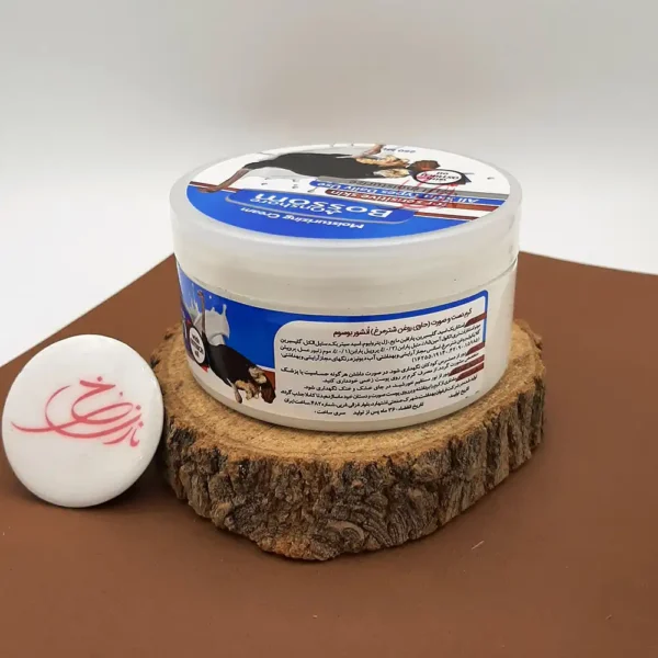 کرم دست و صورت بوسوم عصاره روغن شترمرغ کاسه ای 250 میل