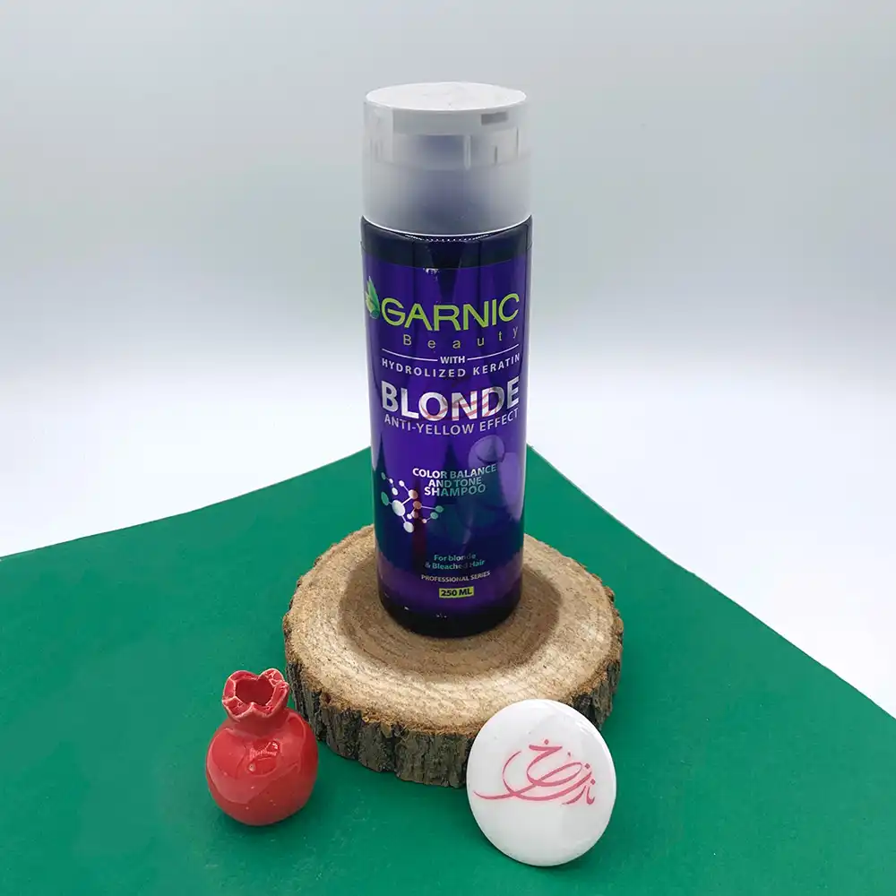 شامپو ضد زردی گارنیک 250 میلی لیتر شامپو ضد زردی گارنیک 250 میلی لیتر