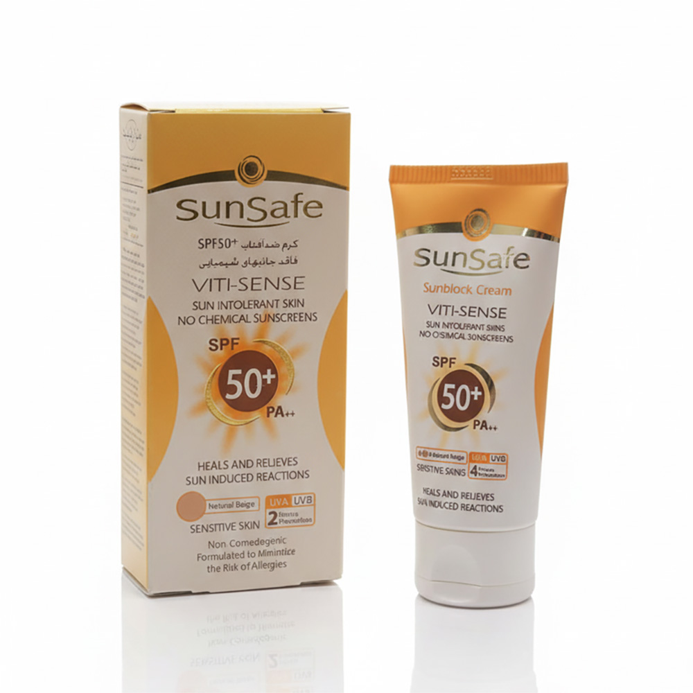 pic-1754101-47cb8f7b-8344-41e6-b192-fa24f3a71262.jpg کرم ضد آفتاب SPF 50 رنگی سان سیف (SunSafe) مدل Viti-Sense بژ طبیعی مناسب پوست حساس حجم ۵۰ میلیلیتر - تصویر 1